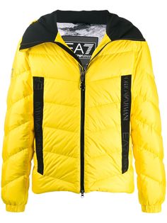 Ea7 Emporio Armani пуховик с нашивкой-логотипом