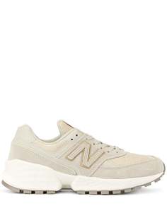 New Balance двухцветные кроссовки