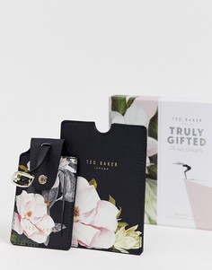 Обложка для паспорта с цветочным принтом и багажная бирка Ted Baker