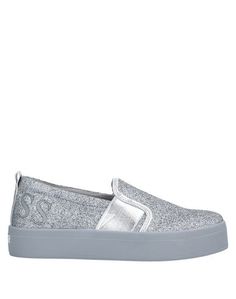 Низкие кеды и кроссовки Guess