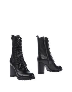Полусапоги и высокие ботинки Casadei