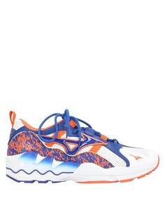 Низкие кеды и кроссовки Mizuno