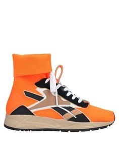Высокие кеды и кроссовки Reebok x Victoria Beckham