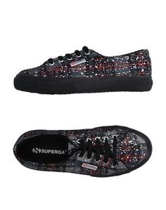 Низкие кеды и кроссовки Superga