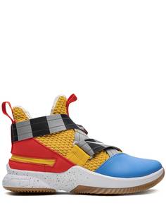 Nike Lebron Soldier 12 sneakers