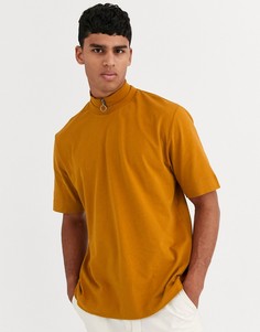 Свободная футболка с высоким воротом на молнии ASOS WHITE