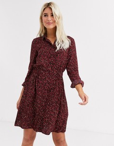 Красное платье-рубашка с высоким воротом и узором New Look