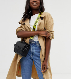 Черная сумка через плечо с логотипом Steve Madden
