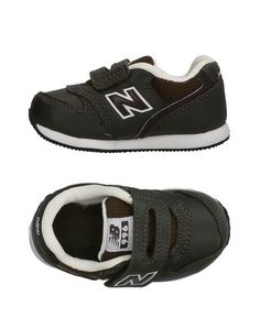 Низкие кеды и кроссовки New Balance