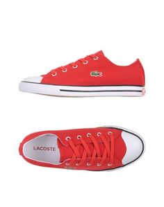 Низкие кеды и кроссовки Lacoste
