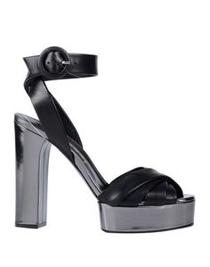 Сандалии Casadei
