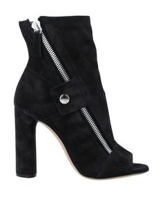 Полусапоги и высокие ботинки Casadei