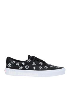 Низкие кеды и кроссовки Vans