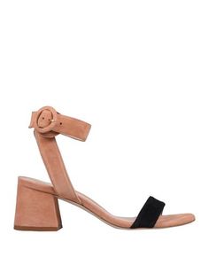 Сандалии Stuart Weitzman