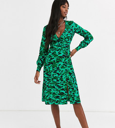 Зеленое платье миди с абстрактным леопардовым принтом и пуговицами Influence Tall