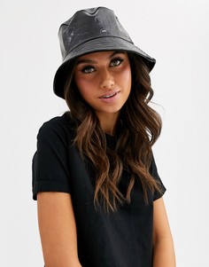Черная панами из винила с эффектом крокодиловой кожи ASOS DESIGN