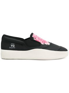 Y3 tangutsu slip sales on