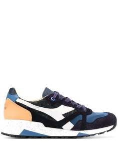 Diadora кроссовки с фактурными вставками