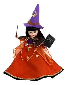 Кукла Madame Alexander Маленькие американки Ведьма-ученица 20 см 64475