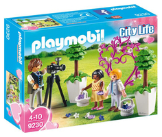 Игровой набор Playmobil Фотограф и дети с цветами