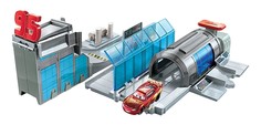 Игровой набор Mattel FTB42 Cars Легендарные трассы