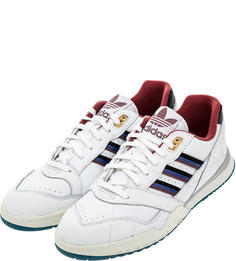 Кроссовки мужские adidas Originals EE5397 белые/черные/синие/красные 10 DE