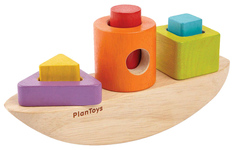 Развивающая игрушка Plan Toys Сортировка Лодка 5429