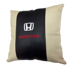 Декоративная подушка из экокожи с логотипом HONDA Россия