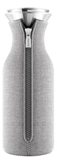 Графин Eva Solo Fridge в неопреновом текстурном чехле 1 л светло-серый