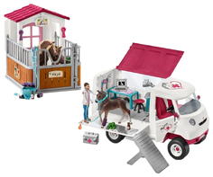 Игровой набор Schleich Визит ветеринара в центр верховой езды 42381