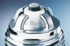 Свеча зажигания Bosch 0242235715