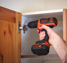Аккумуляторная дрель-шуруповерт Black+Decker BDCDD12 Black&Decker