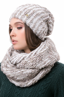 Шапка женская Dispacci 21220MO белая 58