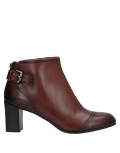Полусапоги и высокие ботинки Santoni