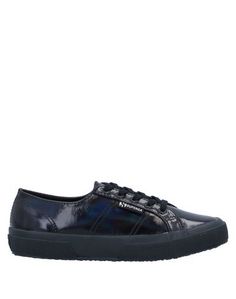 Низкие кеды и кроссовки Superga