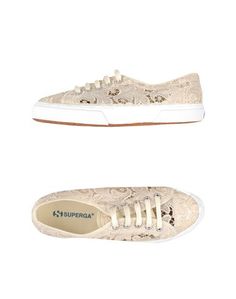 Низкие кеды и кроссовки Superga