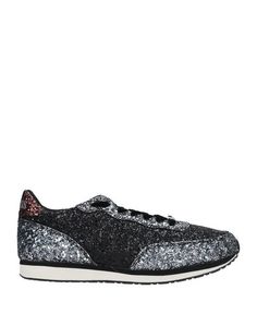 Низкие кеды и кроссовки Guess