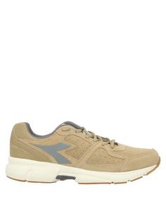 Низкие кеды и кроссовки Diadora