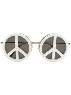Linda Farrow круглые солнцезащитные очки с символом пацифик