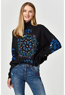 Свитер с рисунком Desigual