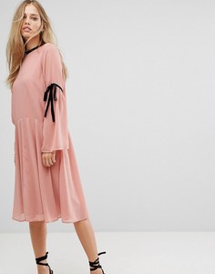 Розовое платье миди с завязками на рукавах Vero Moda-Розовый