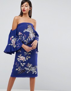 Платье миди с открытыми плечами и вышивкой ASOS-Мульти