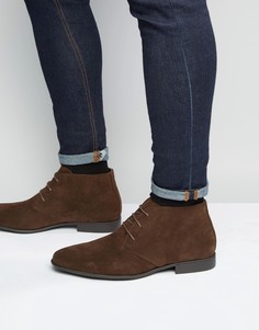 Коричневые ботинки чукка из искусственной замши ASOS DESIGN-Коричневый