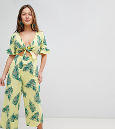 Комбинезон с принтом листьев, вырезом и завязкой ASOS DESIGN Petite-Желтый