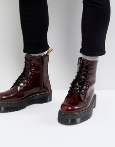 Красные ботинки из веган-кожи на платформе с 8 парами люверсов Dr Martens Jadon II-Красный