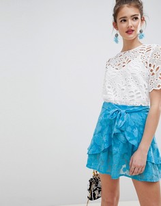Мягкая жаккардовая мини-юбка с оборкой и поясом ASOS DESIGN-Синий