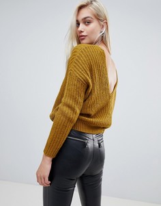 Джемпер с V-образным вырезом сзади ASOS DESIGN-Зеленый