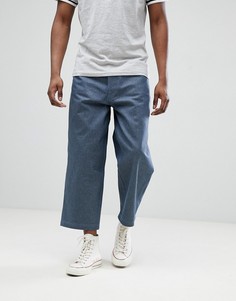 Серые укороченные джинсы с широкими штанинами ASOS DESIGN-Серый