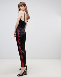 Атласные брюки-сигареты ASOS DESIGN-Черный