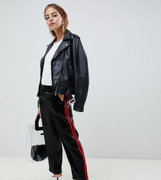 Атласные брюки-сигареты ASOS DESIGN Petite-Черный